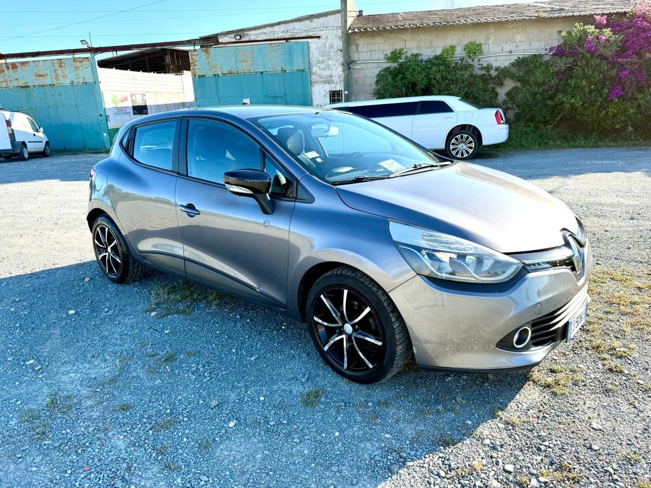 Renault Clio 1.5 Diesel 5 porte-Neopatentati-Permuta