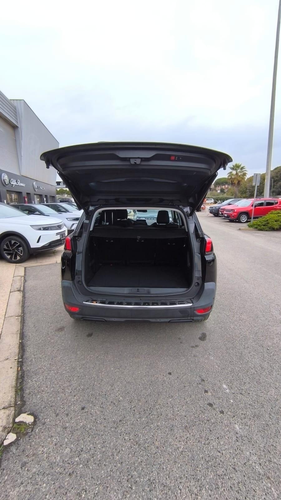 Peugeot 5008 BlueHDi 130 S&S EAT8 Allure