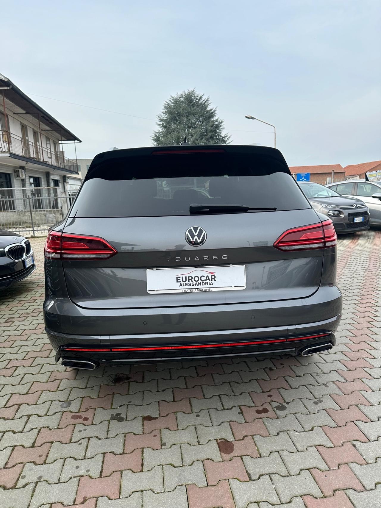 Volkswagen Touareg 3.0 V6 TDI SCR R-Line