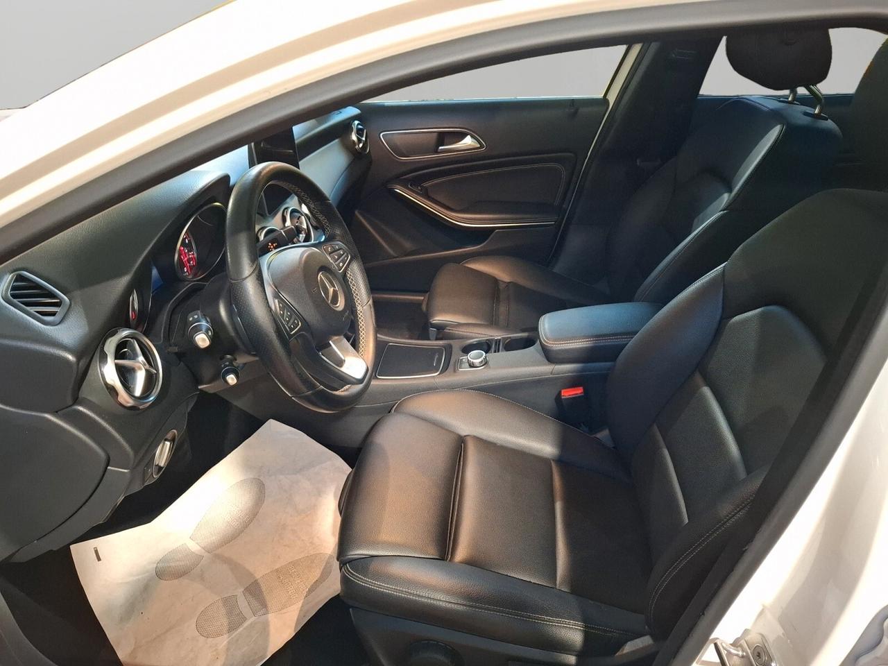 Mercedes-benz GLA 200 GLA 200 d Automatic Premium