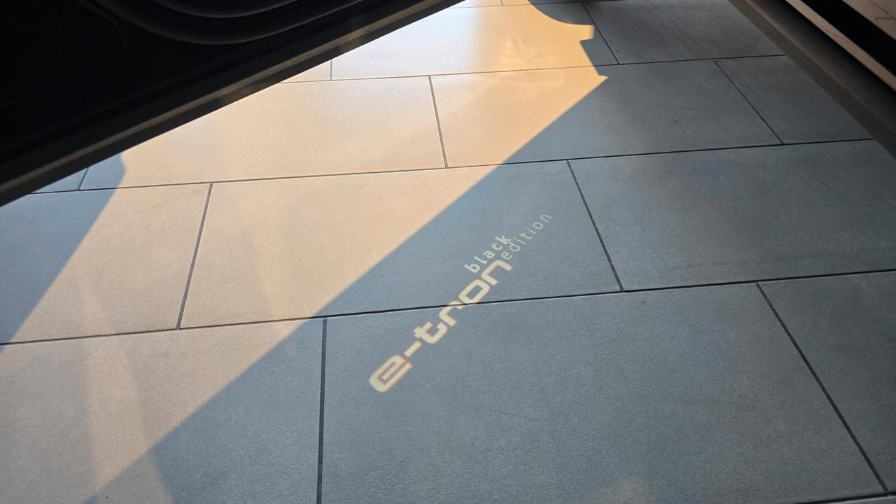Audi Q8 e-tron SPB 55 quattro