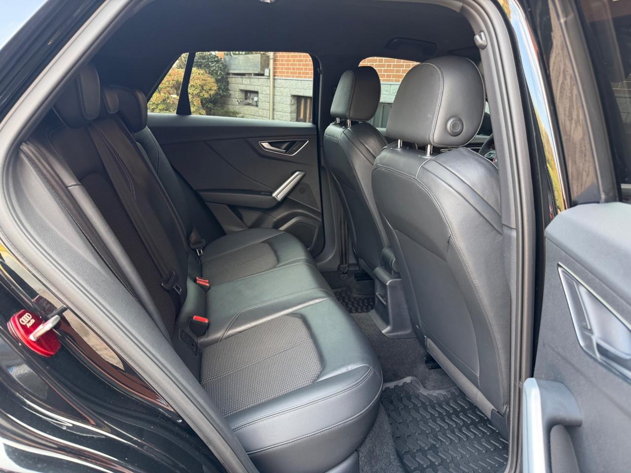 Audi Q2 30 TDI S tronic line Edition