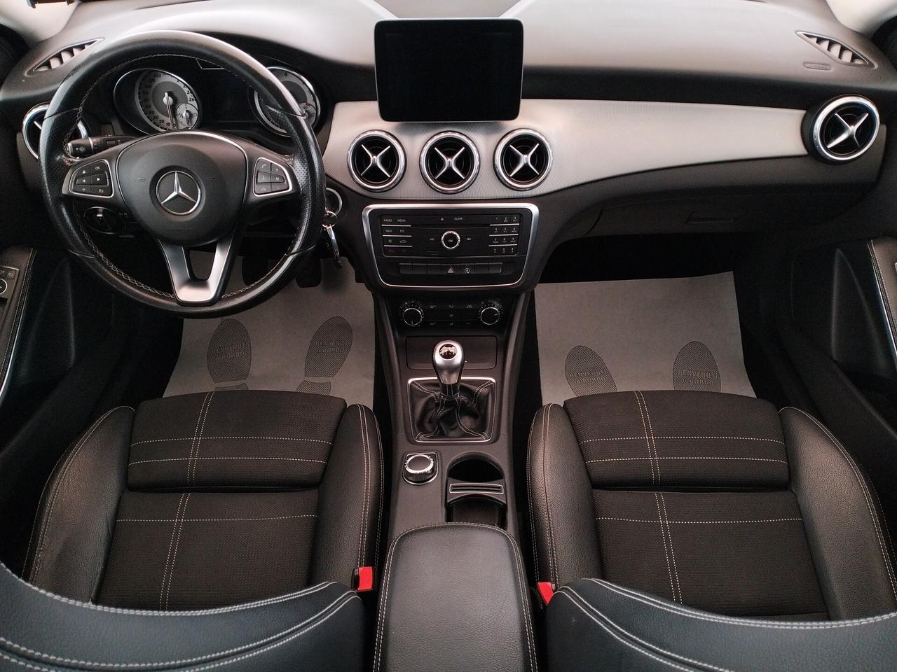 Mercedes-benz GLA 200 d Sport