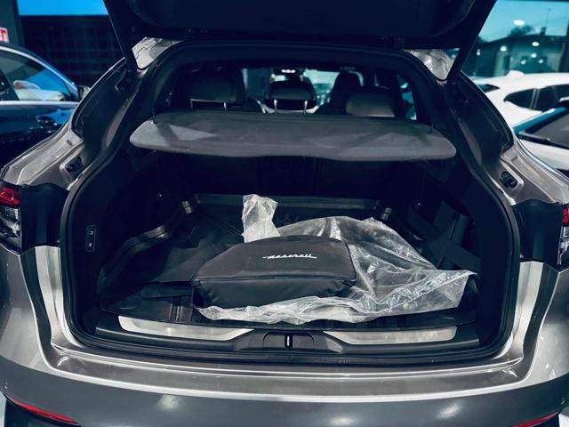 MASERATI Levante V6 Diesel 275 CV AWD Gransport Black Tetto,