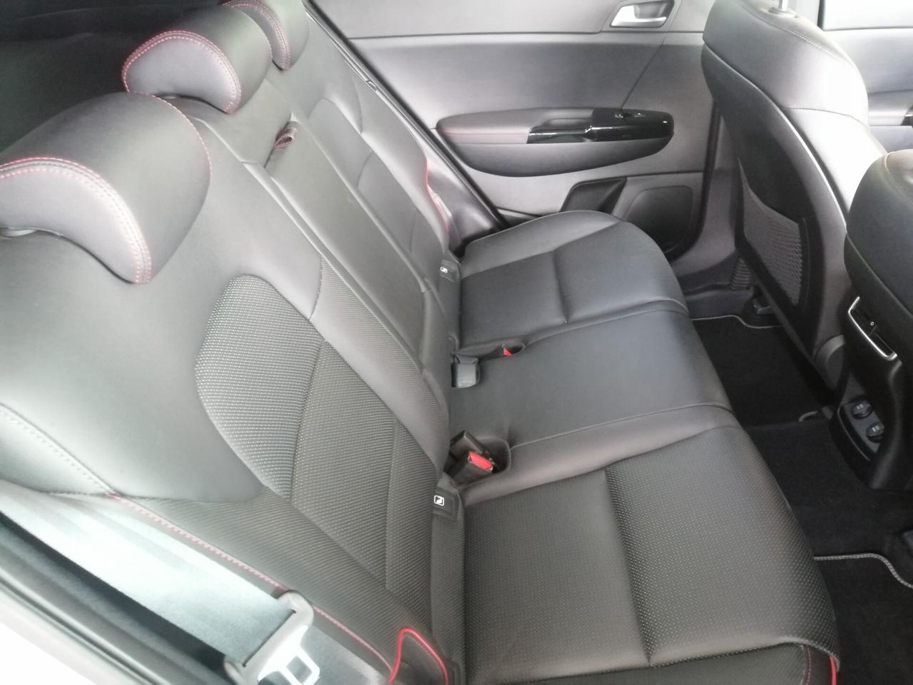 Kia Sportage 1.6 CRDI 136 CV 4x4 Mild Hybrid GT Line