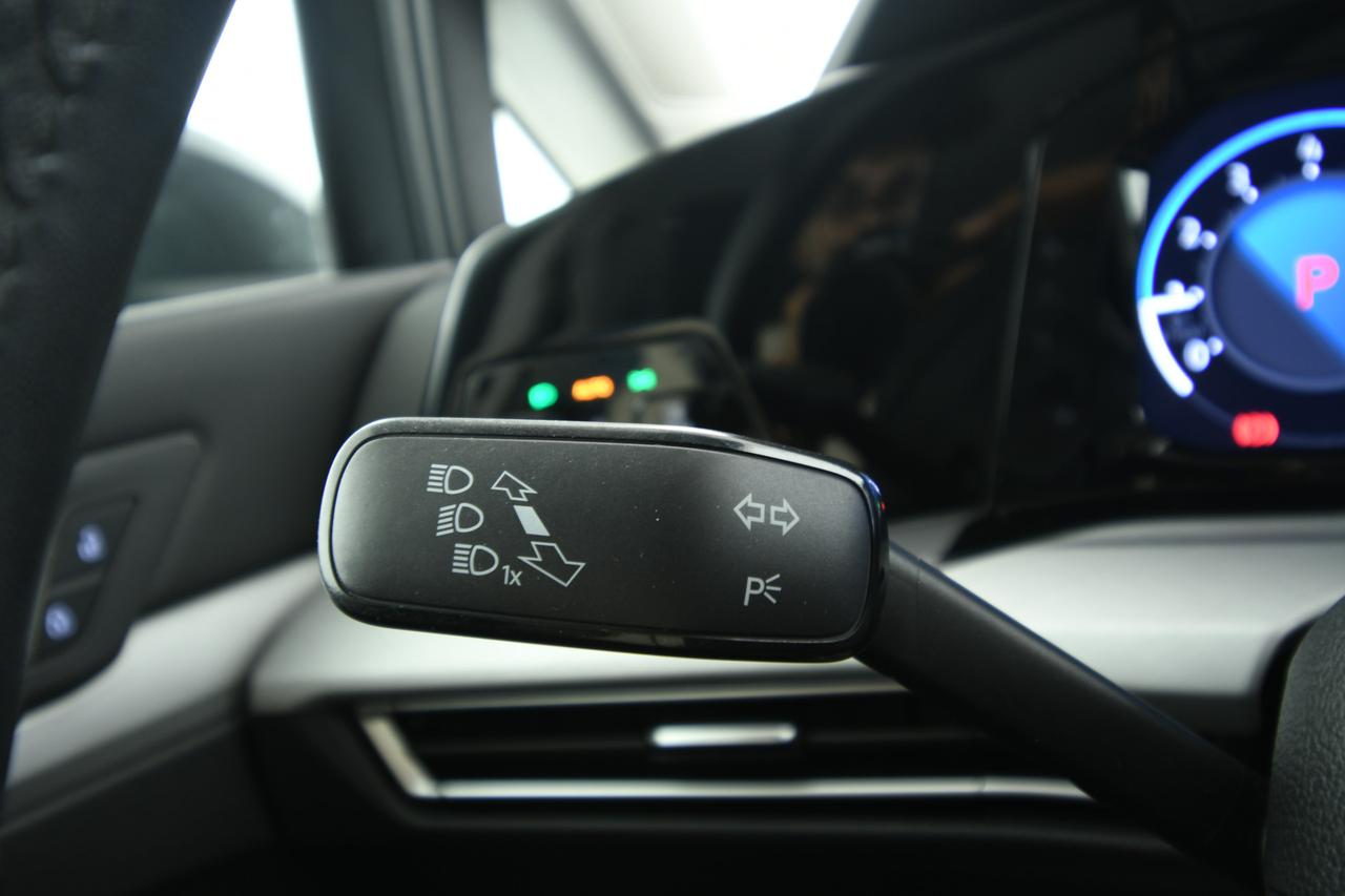 VOLKSWAGEN Golf 1.0 etsi evo Life 110cv dsg NEOPATENTATI+ACC+APP CONNECT