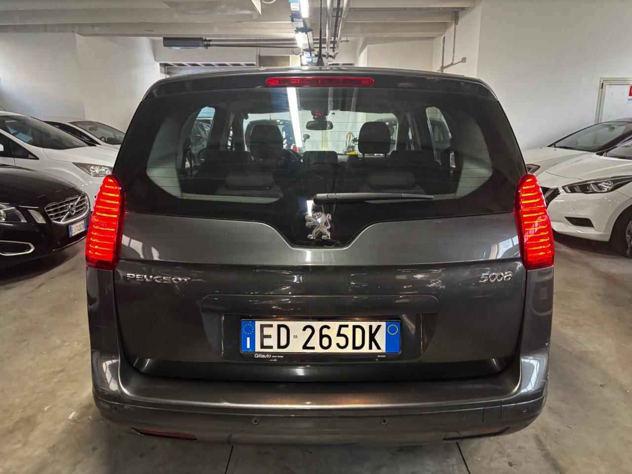 Peugeot 5008 2.0 HDi 7 POSTI BUSINESS