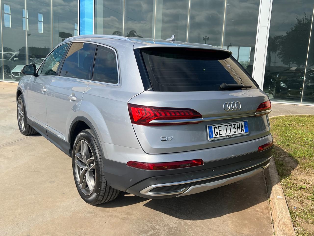 Audi Q7 50 TDI quattro tiptronic Business