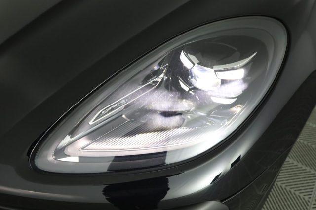 PORSCHE Macan Macan 2.0 T