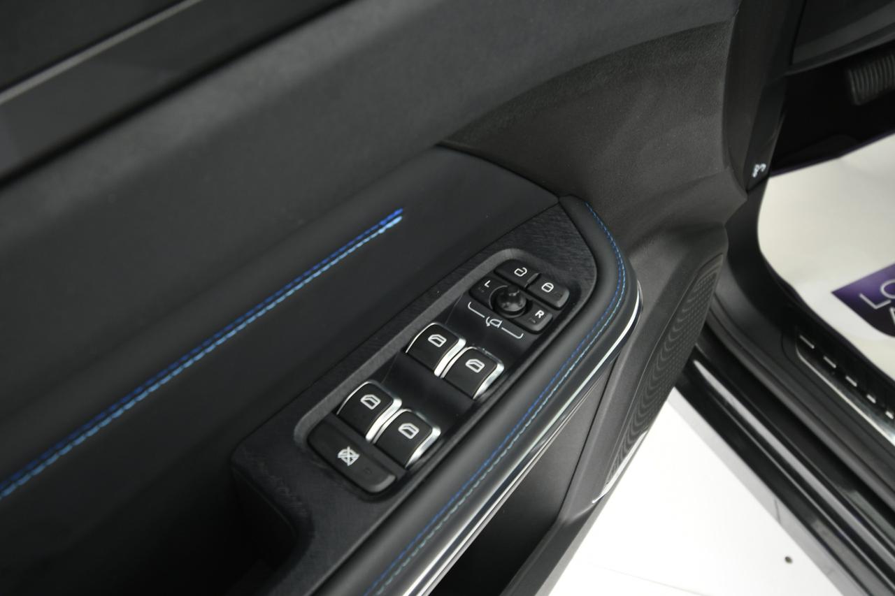 Lynk & Co 01 1.5 td phev auto TETTO PANO+ACC+CAMERA 360+APP CONNECT