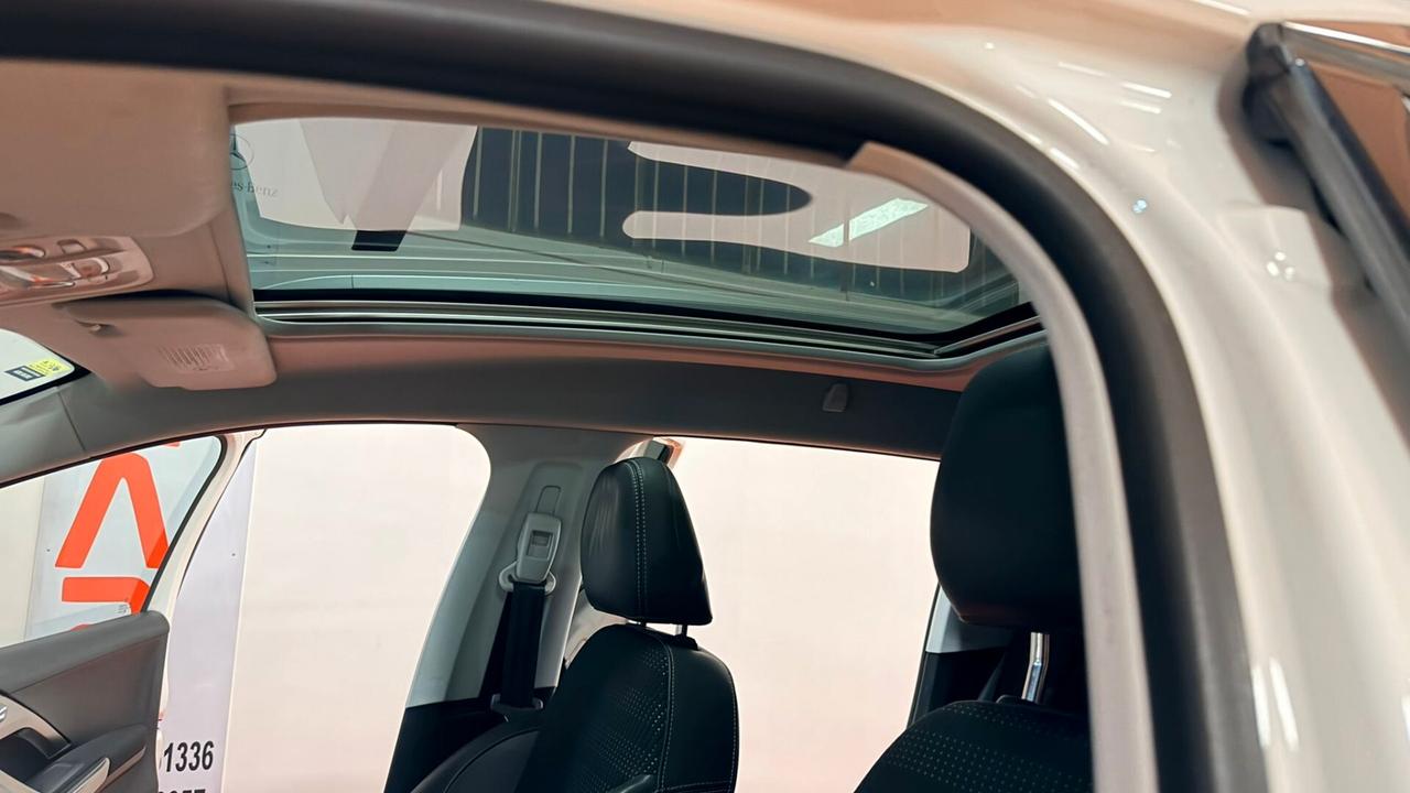 Peugeot 2008 1.6 e-HDi 92 CV Stop&Start Allure