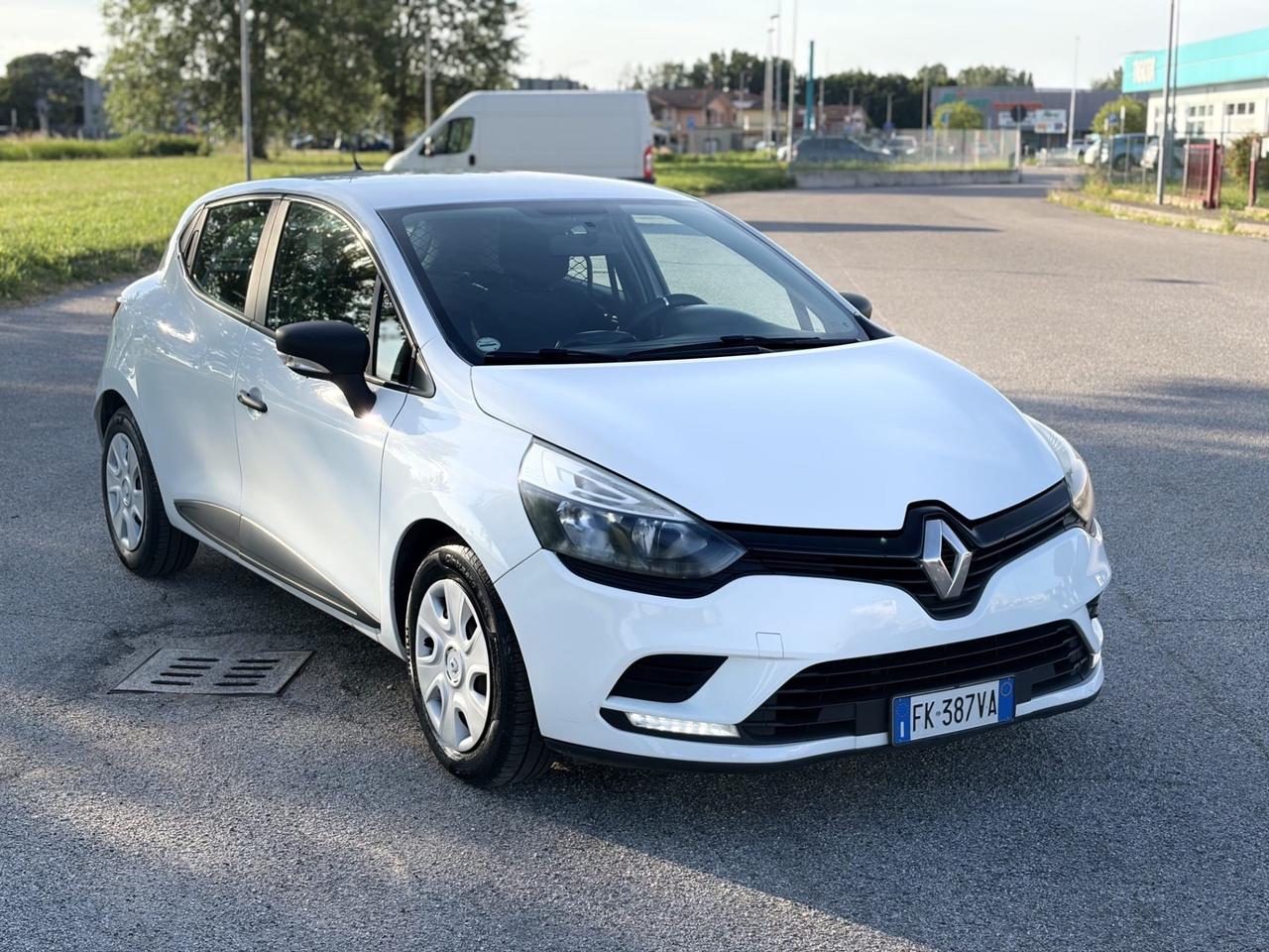 Renault clio van 1.5 diesel 2017