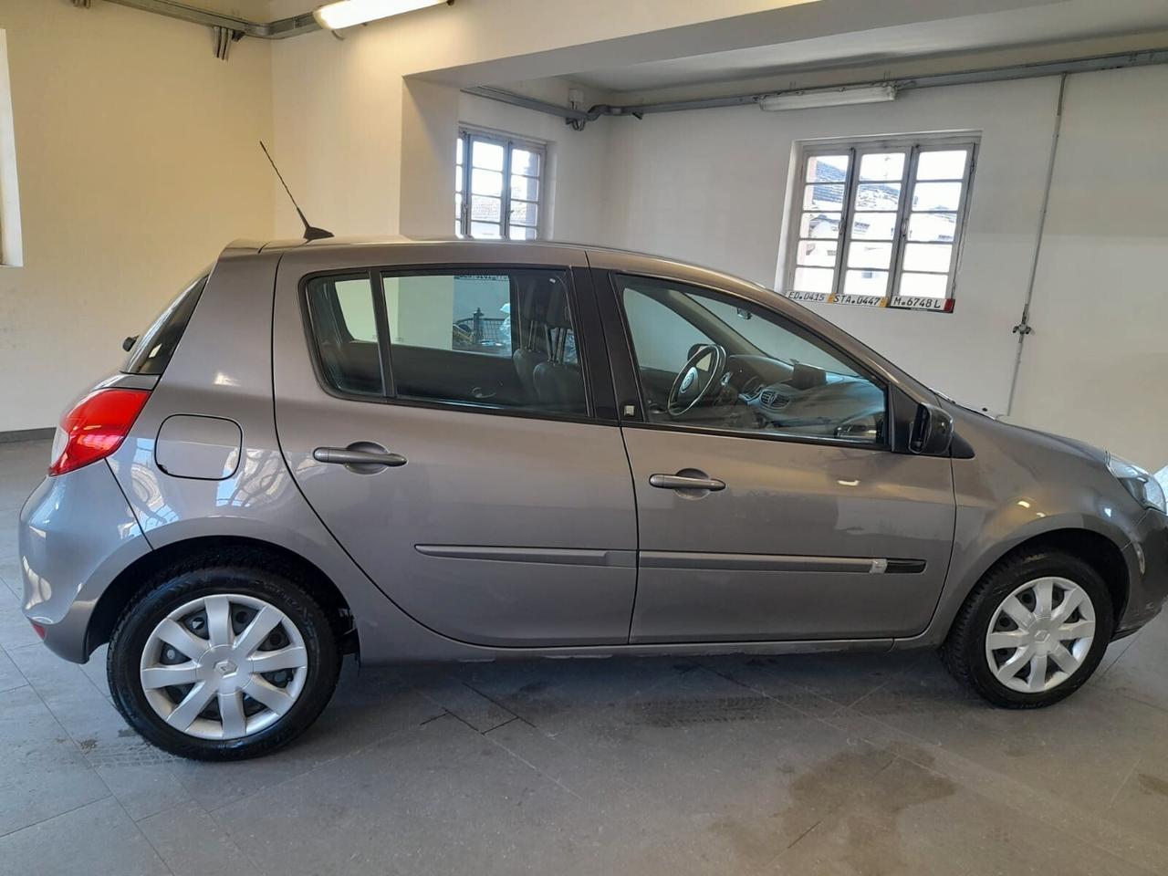 Renault Clio 1.2 16V TCE 100CV 5 porte Luxe