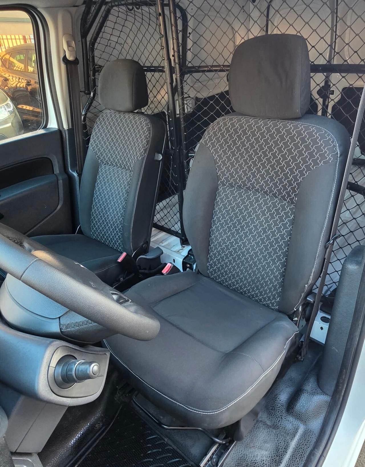 Renault Kangoo 1.5 dCi 75CV F.AP. 4p. Express