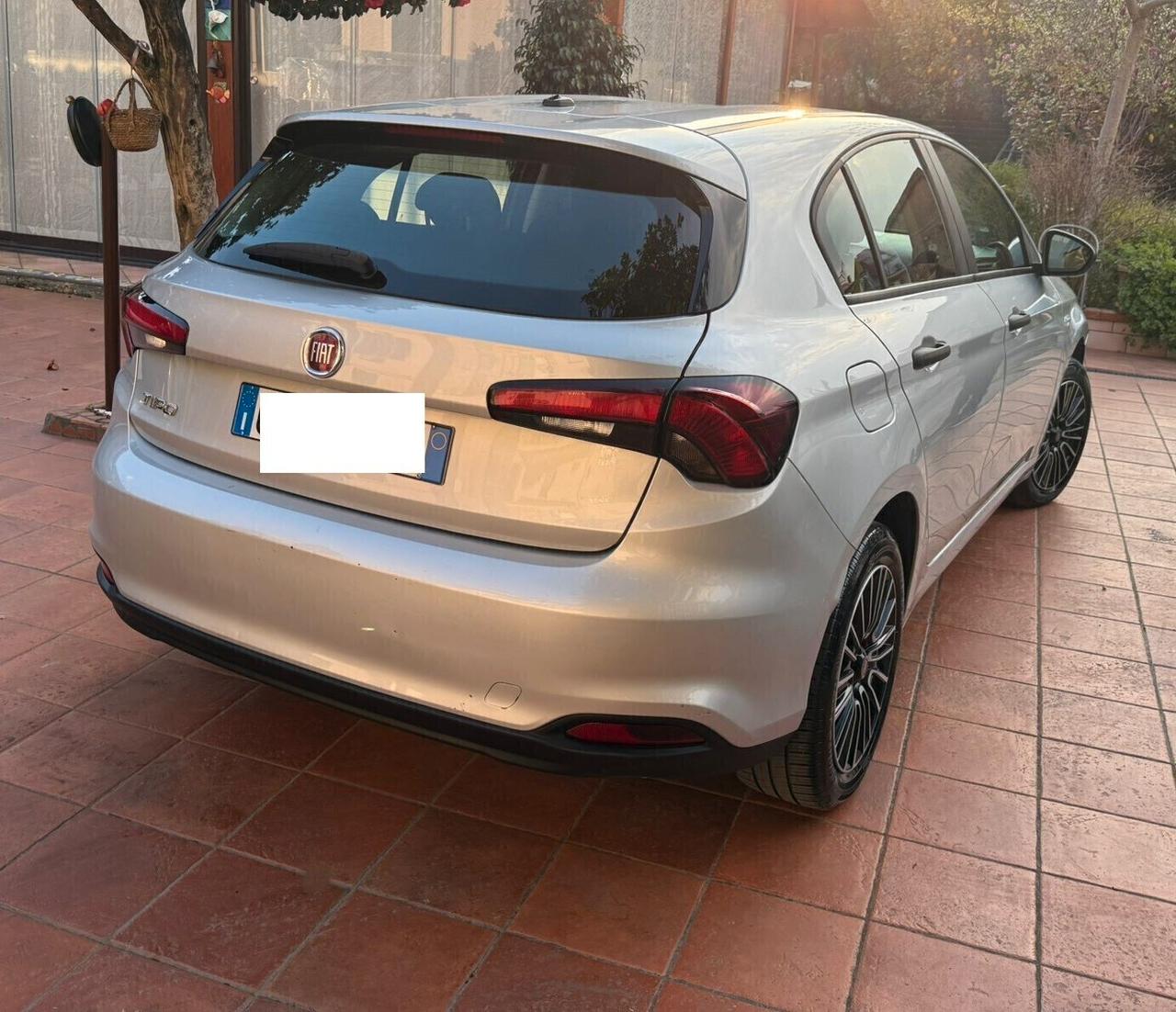 Fiat Tipo 1.0 5 porte UCONNECT 7"