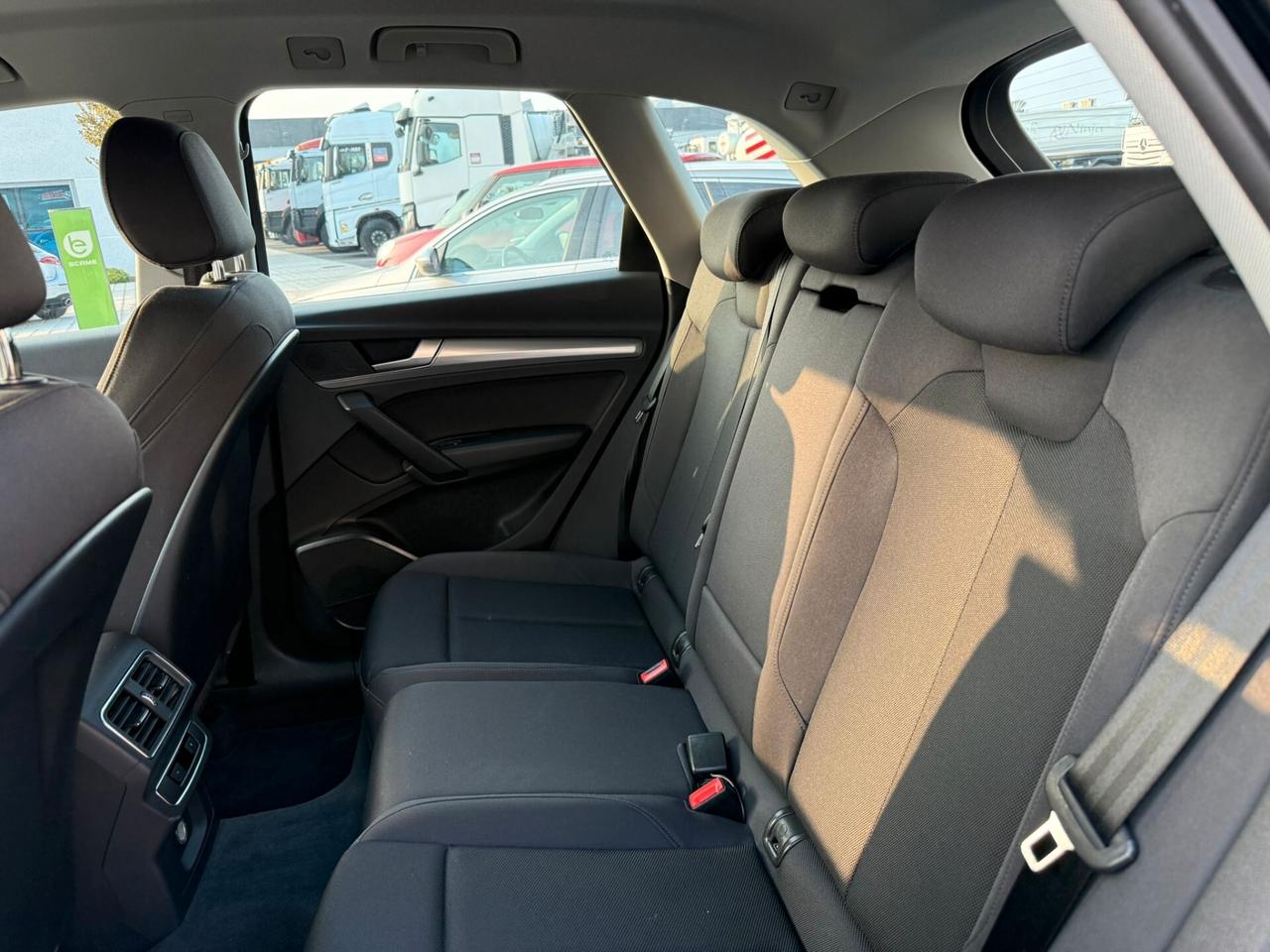 Audi Q5 2.0 TDI 190 CV quattro S tronic Business Sport