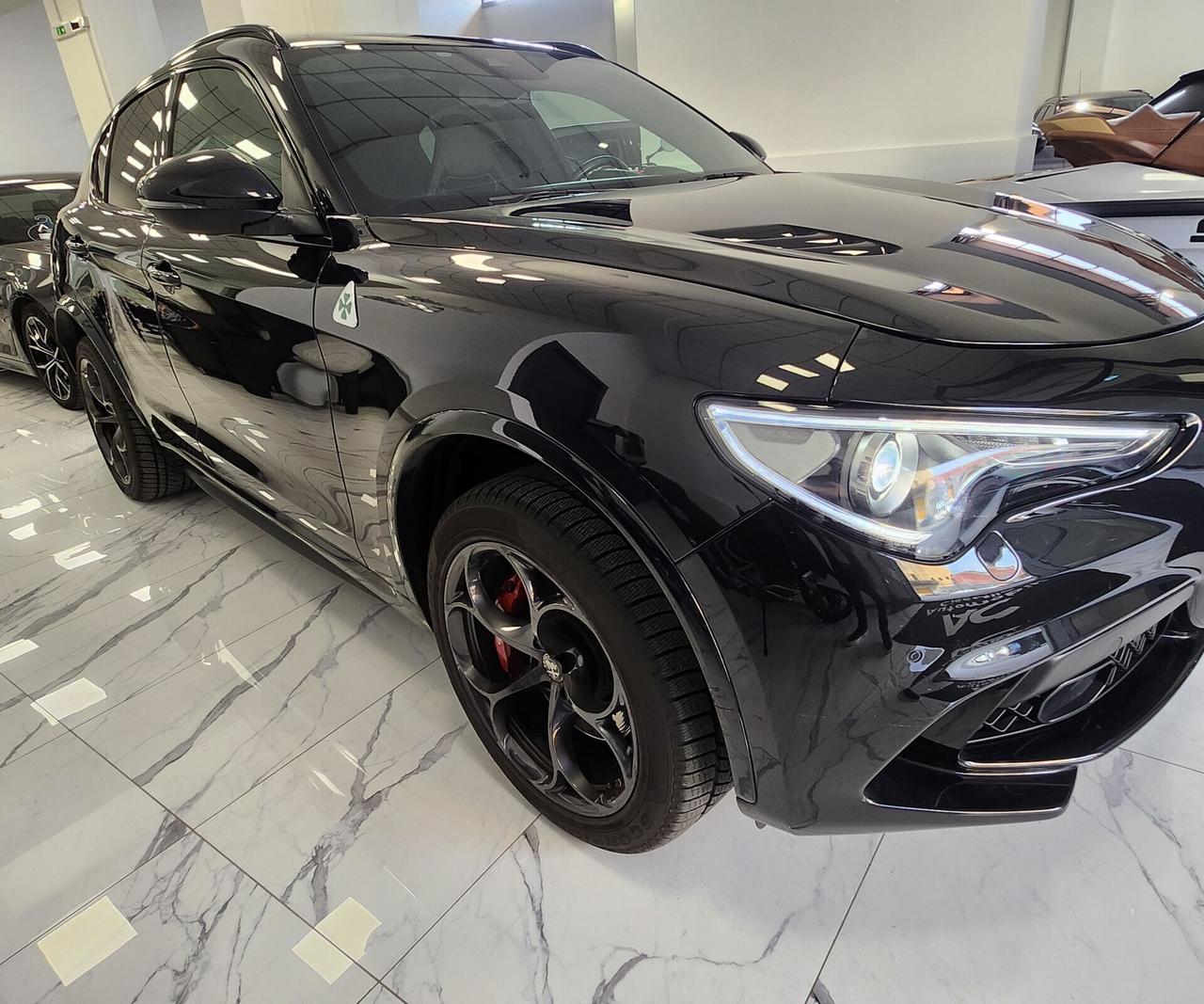 Alfa Romeo Stelvio 2.9 Bi-Turbo V6 510 CV AT8 Quad