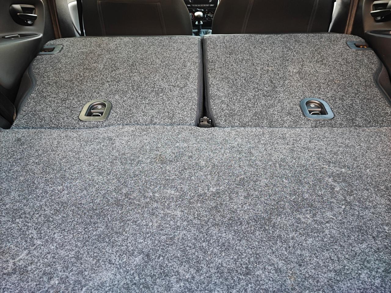 Lancia Ypsilon con 26 Euro 450 km