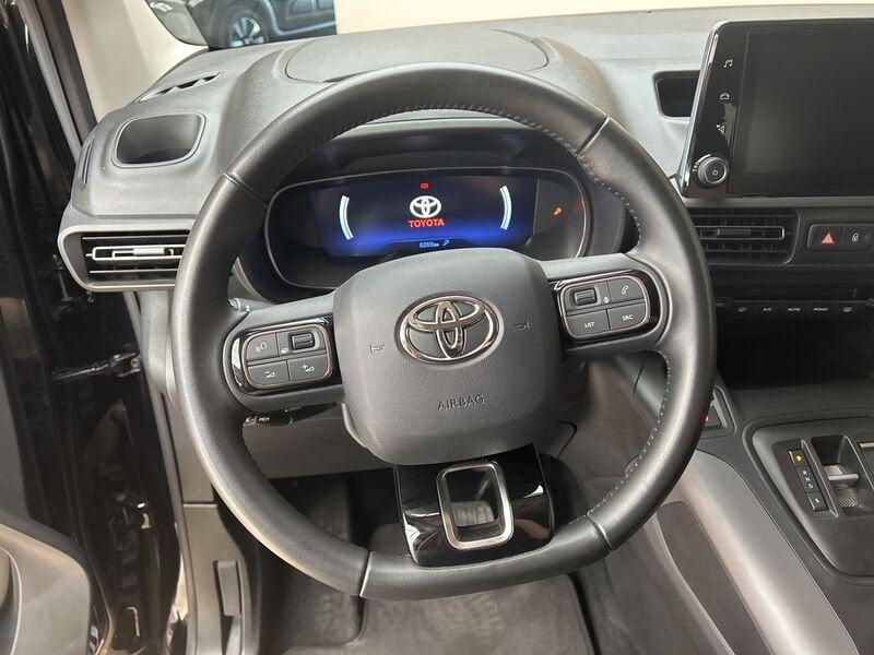 Toyota Proace City Verso electric L1 50kWh D Executive