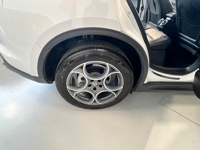 Alfa Romeo Stelvio 2.2 Turbodiesel 180 CV AT8 Q4 Super