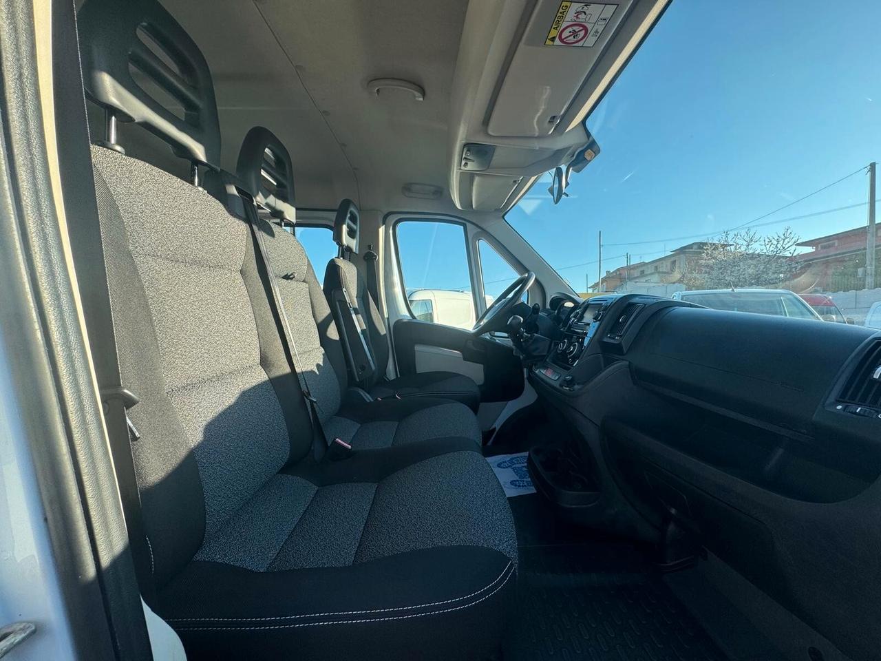 Fiat Ducato 2.3 130cv con GRU (capacità di presa 9995kg) 7POSTI