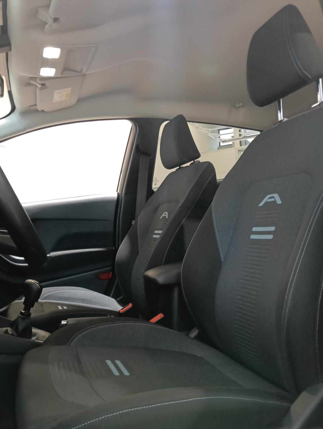 Ford Fiesta 1.0 Ecoboost Hybrid 125 CV 5 porte Titanium