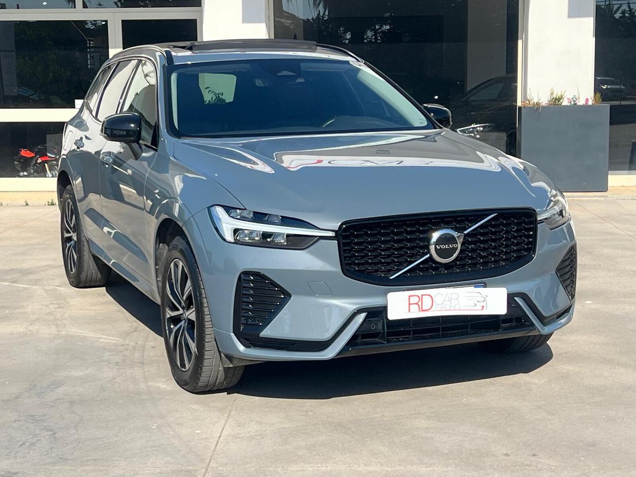 Volvo XC 60 Plus Dark