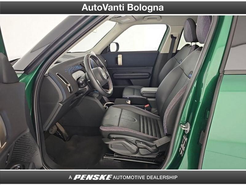 MINI Countryman Mini Countryman 2.0 48V D Classic auto