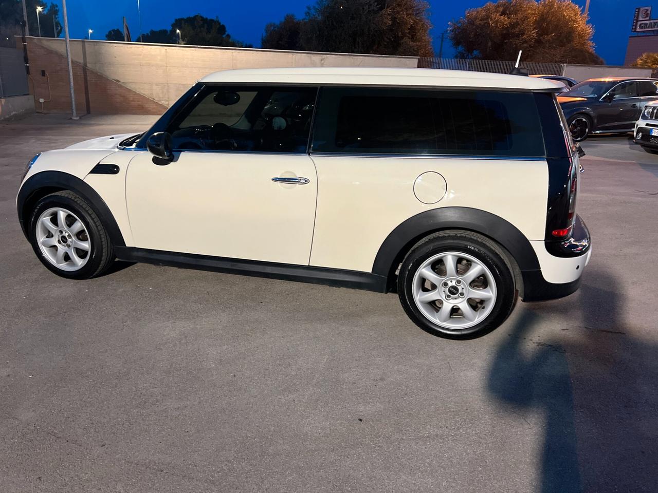 Mini Cooper D Clubman 1.6 ANTIFURTO-TAGLIANDATA