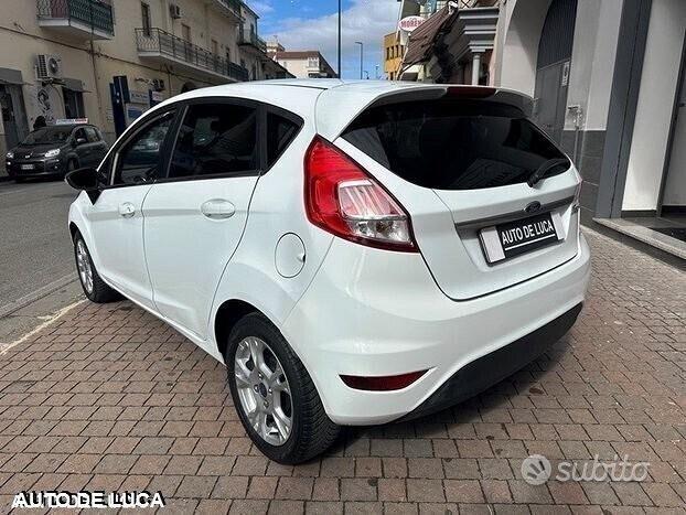 Ford fiesta 1.4 gpl serie titanium certificat nuov