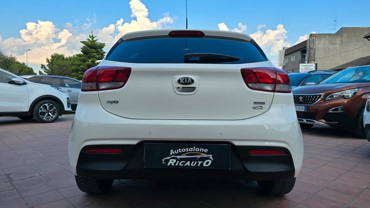Kia Rio 1.4 CRDi 90CV 5 porte Cool