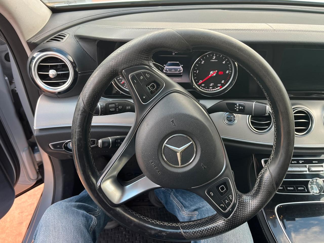 Mercedes-benz E 350 diesel S.W. 258 cv cambio aut.