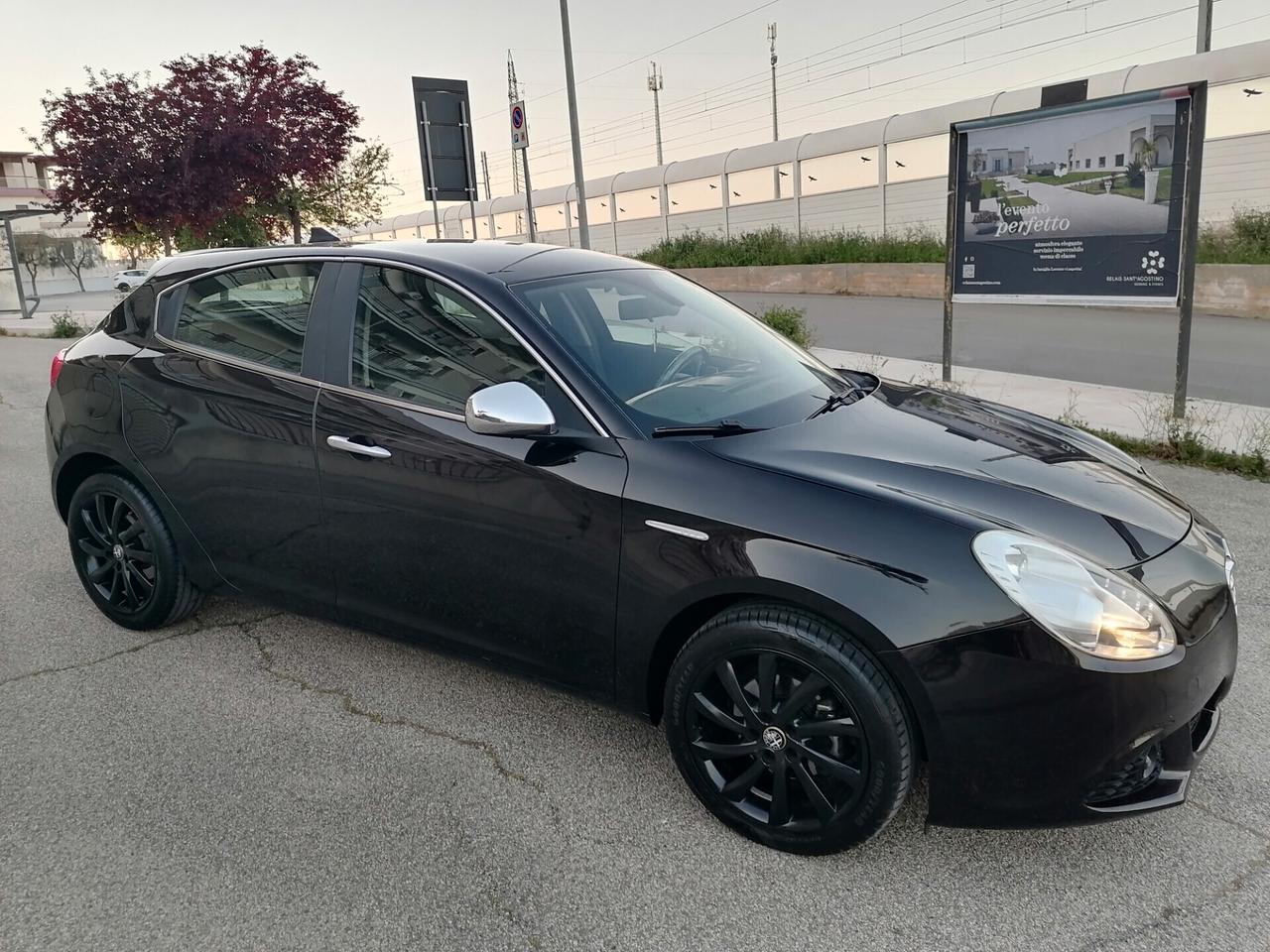 Alfa Romeo Giulietta 1.6 JTDm-2 105 CV Distinctive