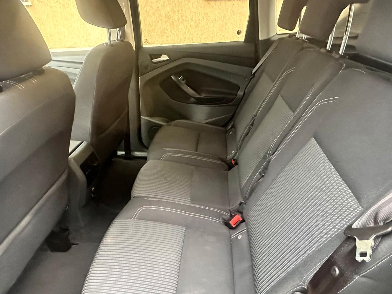 Ford C-Max 2.0 TDCi 163CV Powershift Titanium