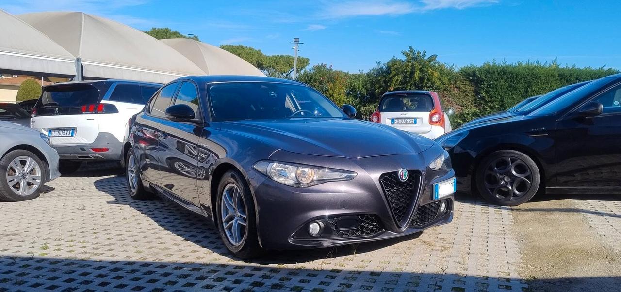 Alfa Romeo Giulia 2.2 Turbodiesel 150 CV