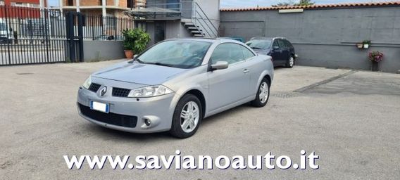 RENAULT Megane Mégane C-C 1.9 dCi Luxe Dynamique