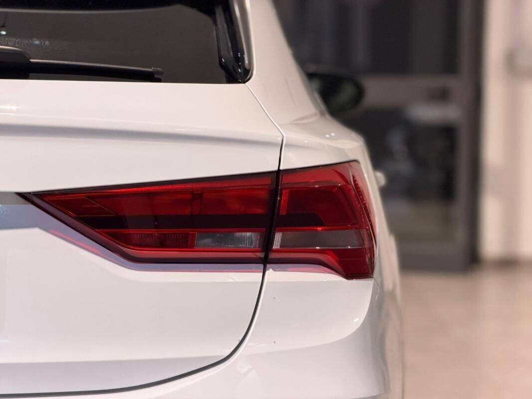 Audi Q3 SPB 35 TDI S line edition