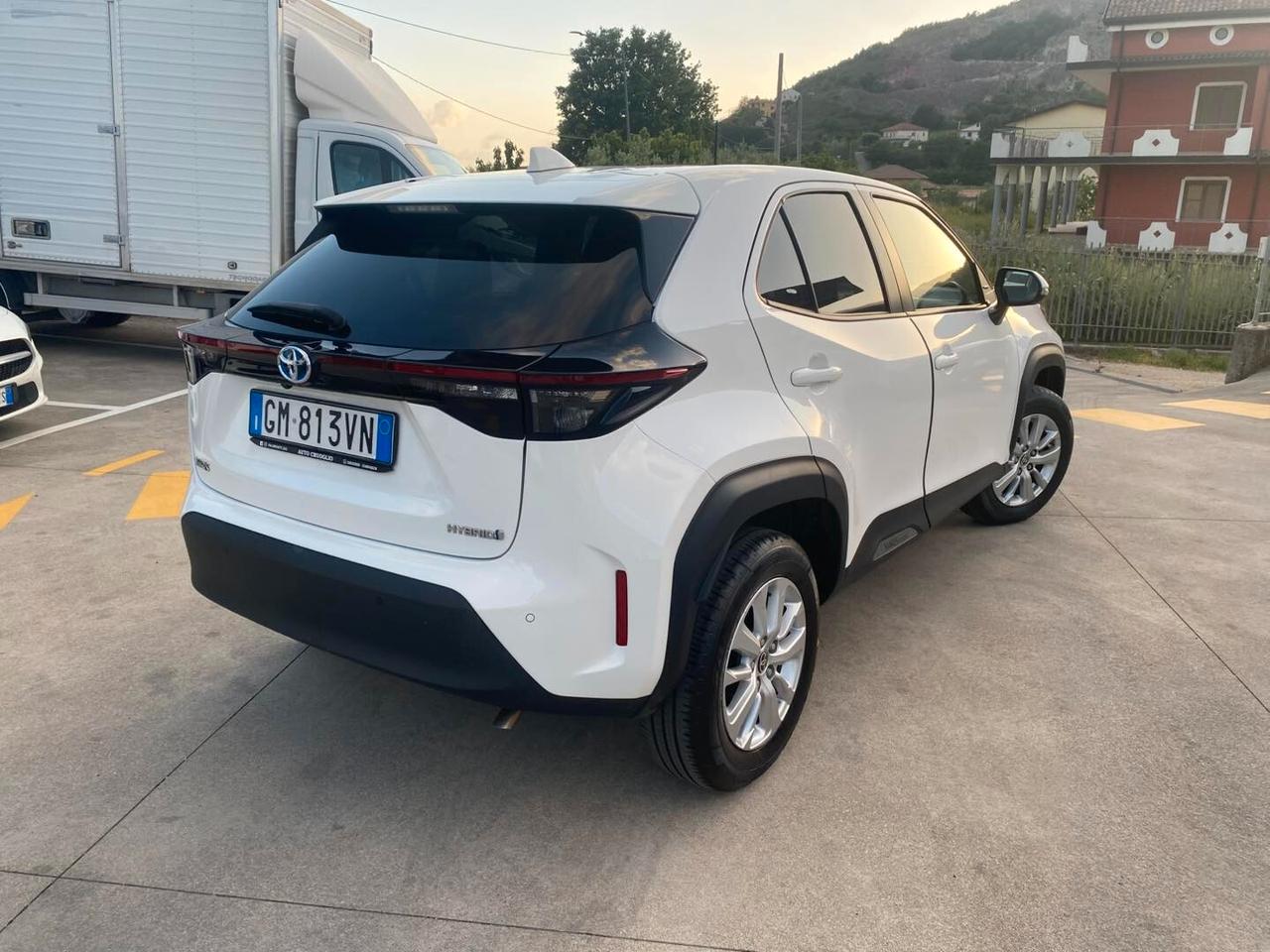 Toyota Yaris Cross 1.5 Hybrid (116 CV) E-CVT Business 2023