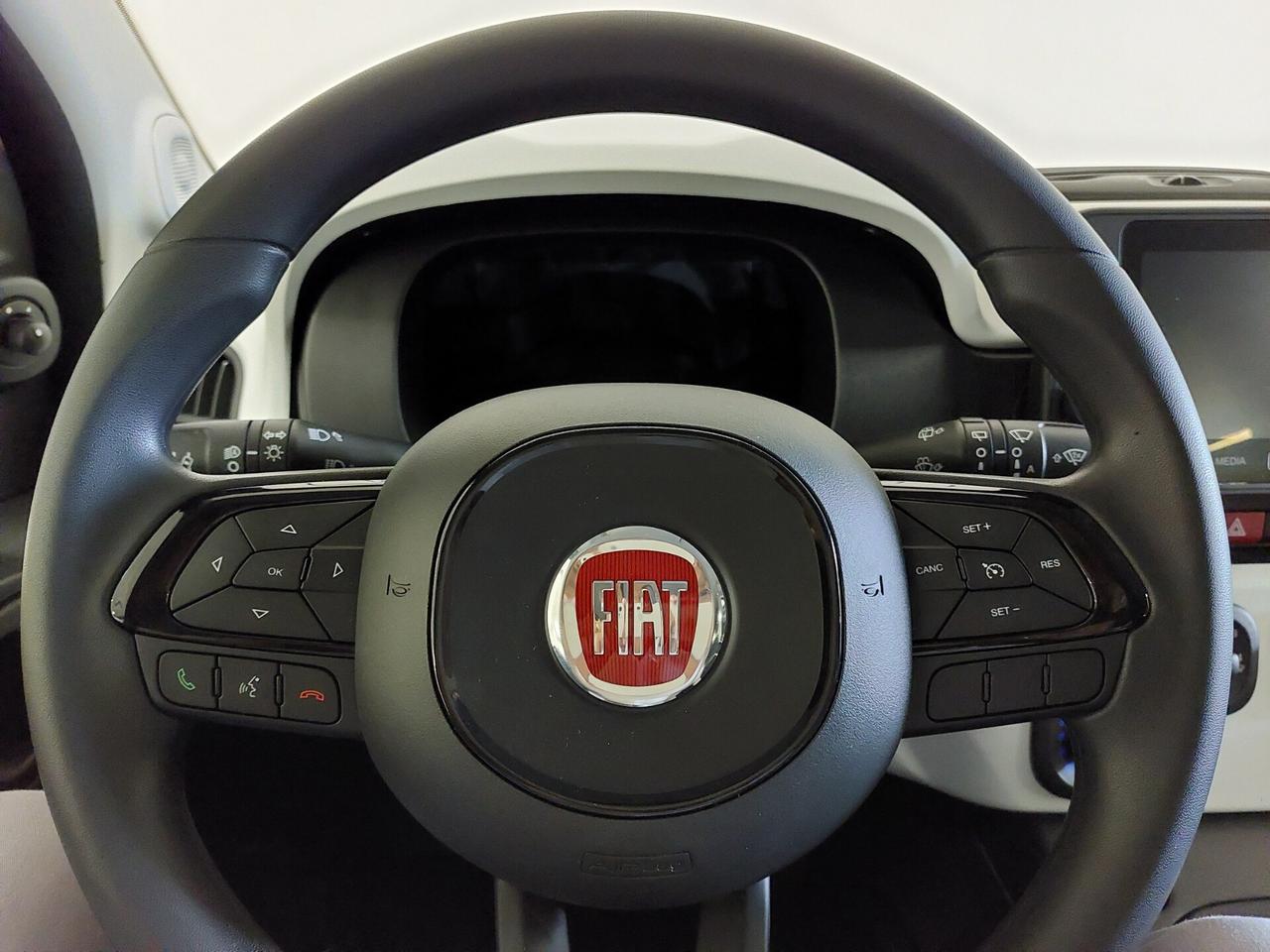 FIAT Pandina Pandina 1.0 FireFly 65 CV Hybrid C...