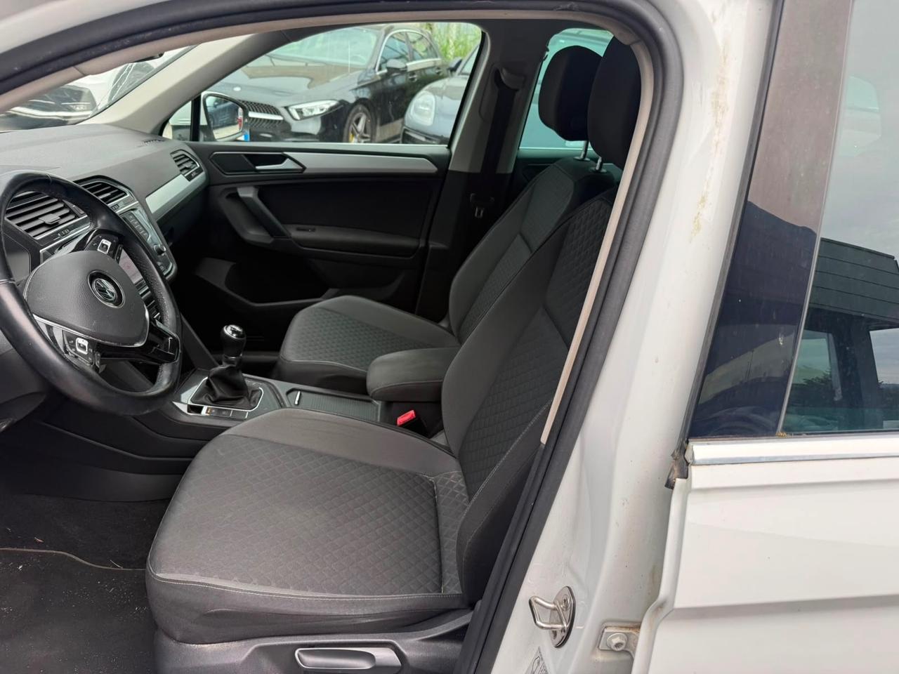 Volkswagen Tiguan 1.6 TDI SCR Business BlueMotion Technology