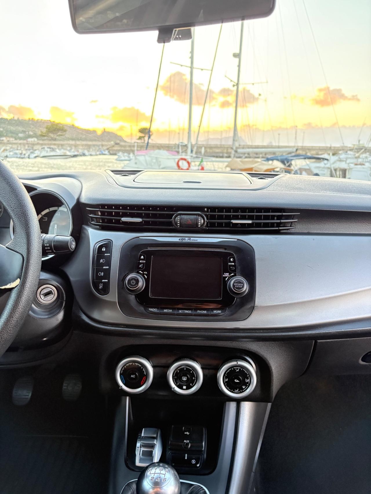 Alfa Romeo Giulietta 1.6 JTDm UNICO PROPRIETARIO