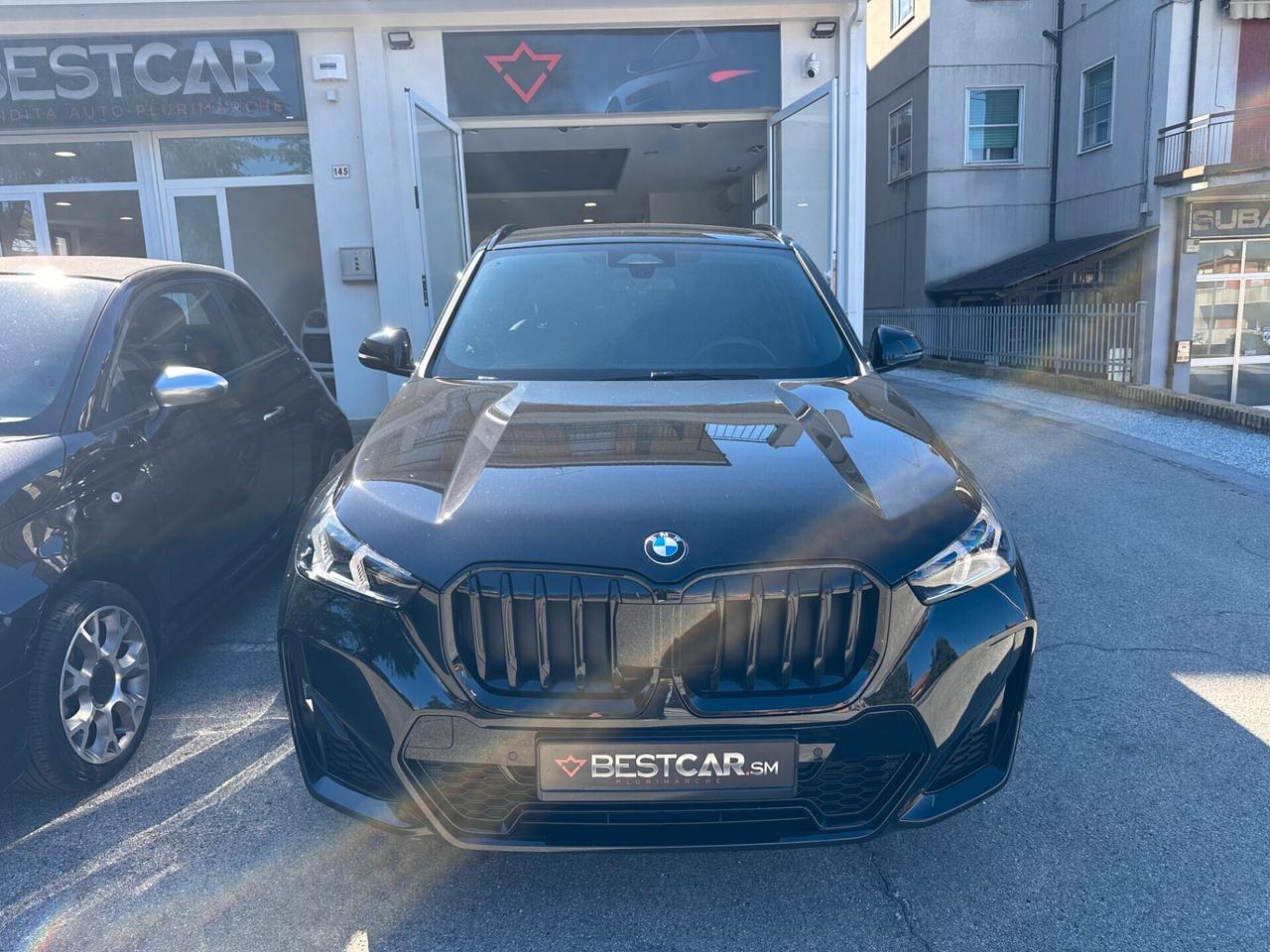 Bmw X1 xDrive 23d M Sport / r19 / Gancio traino