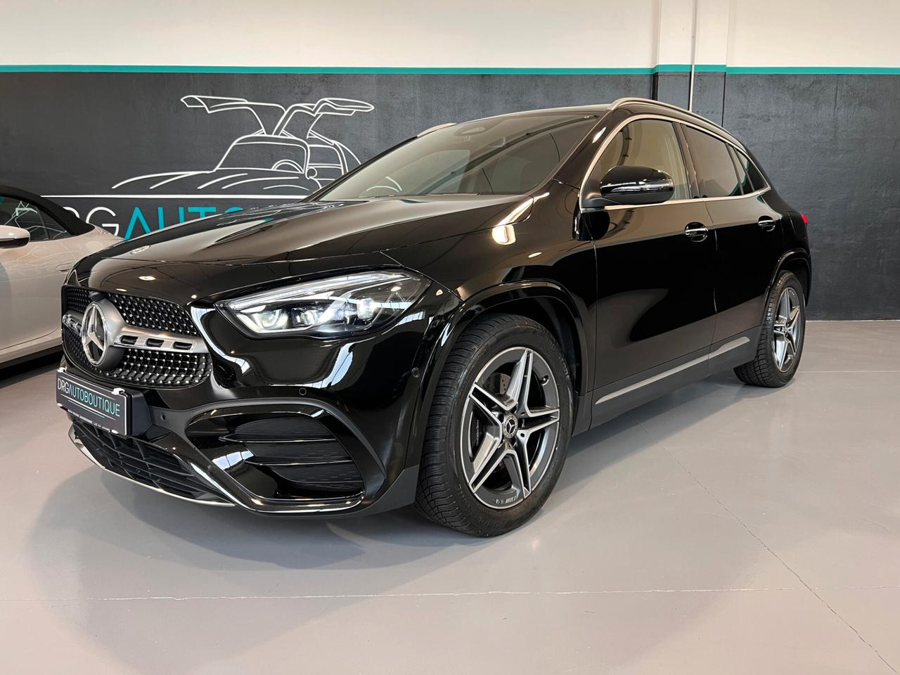 Mercedes-Benz GLA 200 d Premium/AMG/TETTO/MY23/IVAESPOSTA