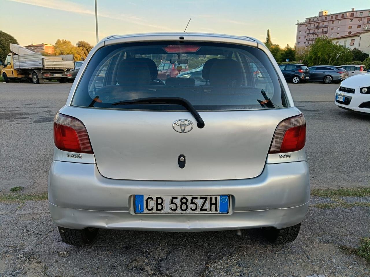 Toyota Yaris 1.0 benzina
