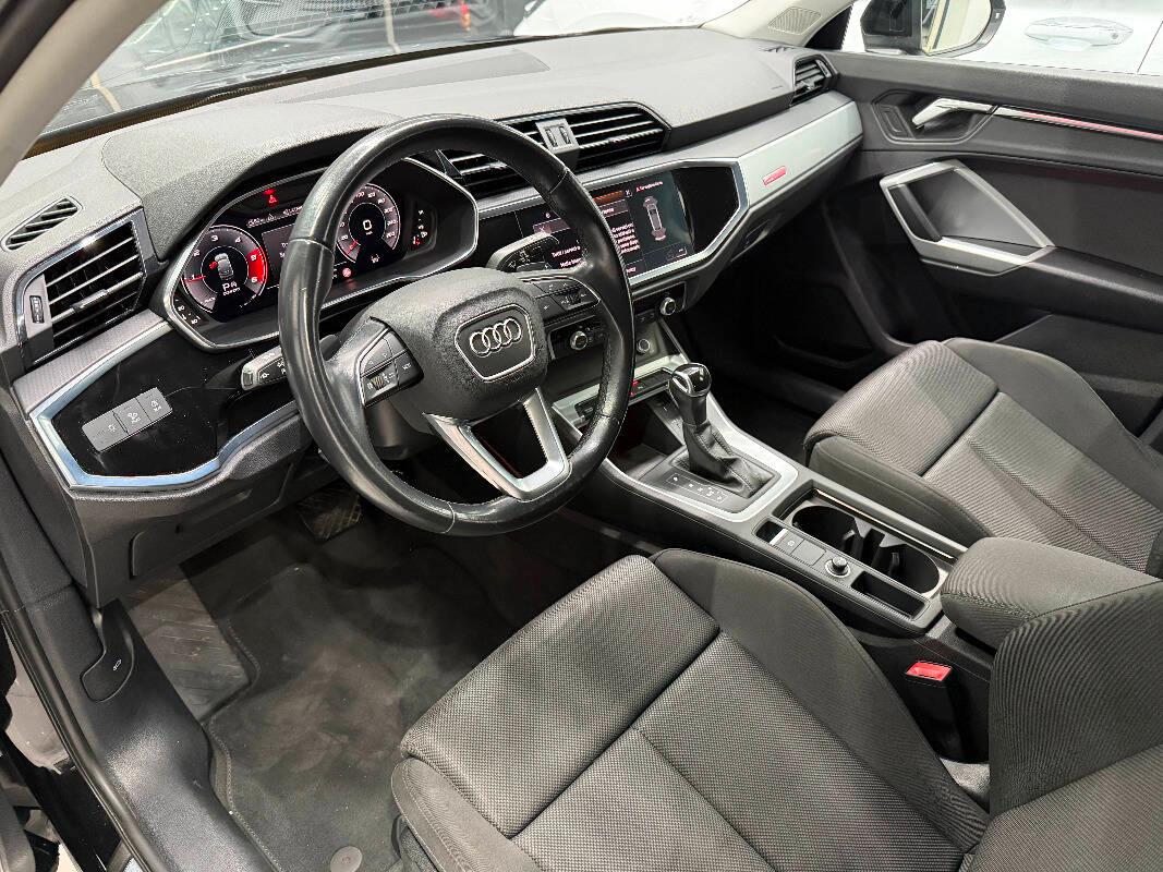 Audi Q3 Sportback Audi Q3 SportBack 35 2.0 tdi Business Plus s-tronic