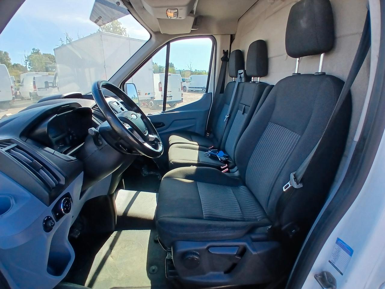 Ford Transit 350 2.0TDCi EcoBlue 170CV PL-SL-TA Furg. Jumbo Trend