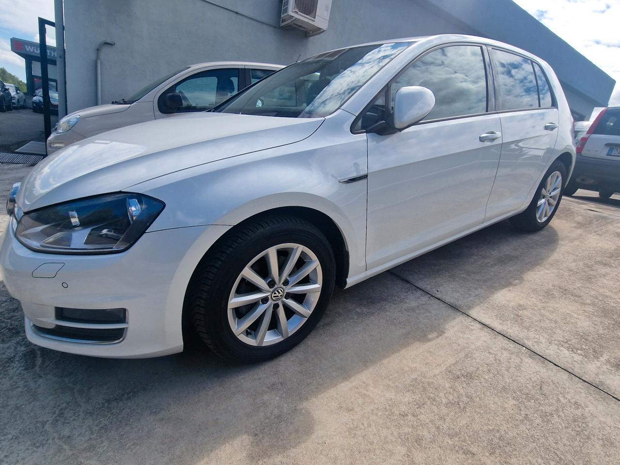 Volkswagen Golf Business 1.6 TDI 5p. Highline BlueMotion Technology