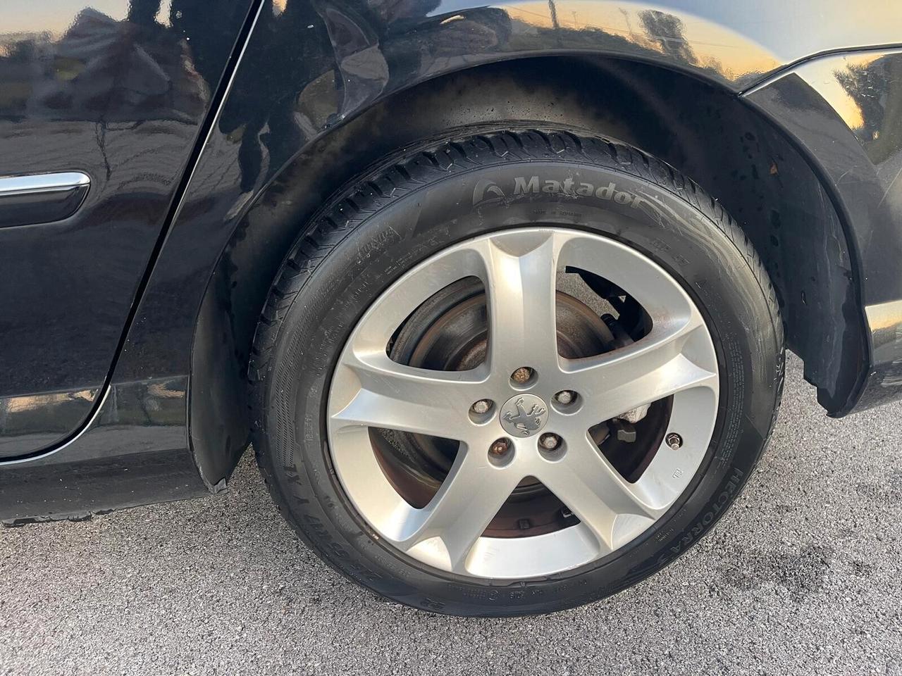 Peugeot 407 2.0 HDi SW Ciel Féline automatica