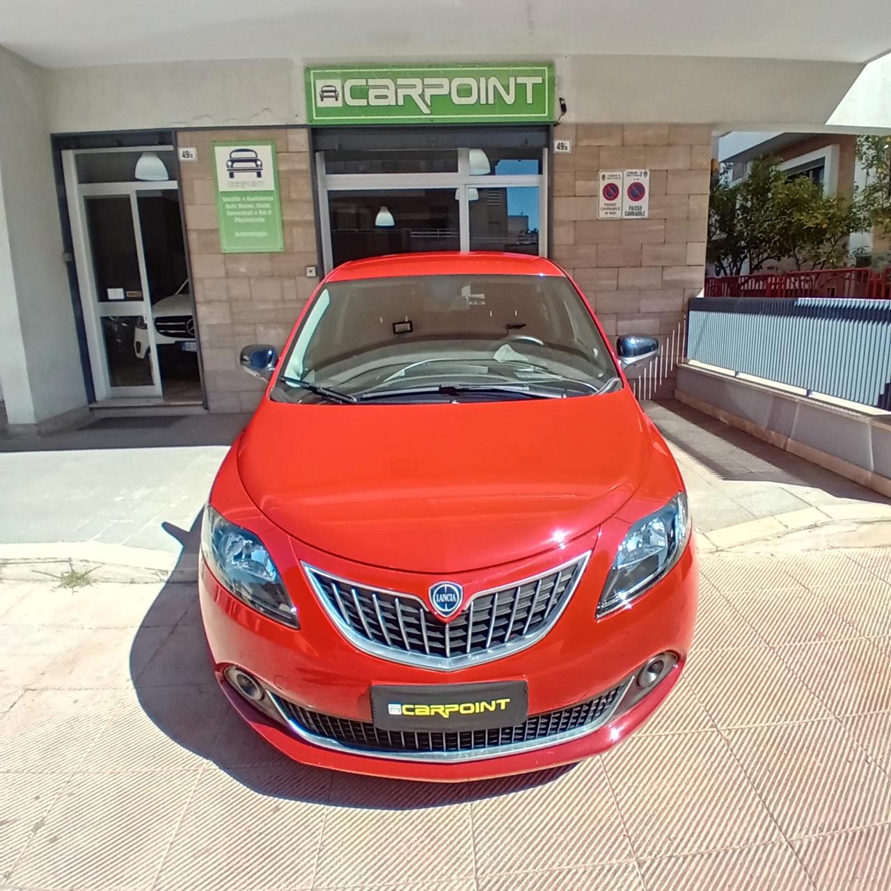 Lancia Ypsilon 1.0 FireFly 5 porte S&S Hybrid Ecochic UnYca