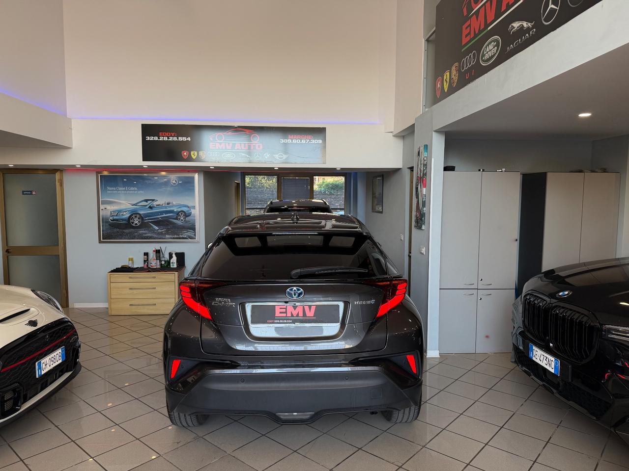 Toyota C-HR 1.8 Hybrid E-CVT